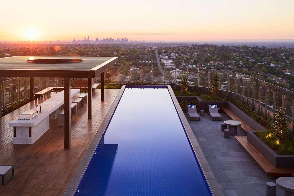 Art Series - The Chen Box Hill Facilități foto The rooftop pool at The Standard West Hollywood